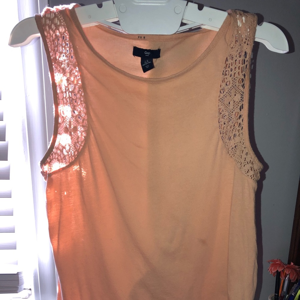 Peach tank top by Gap